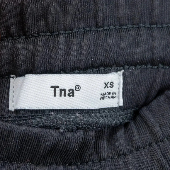 Aritzia TNA FormaFleece™ Gymnast Jogger Relaxed fleece joggers black | XS - Picture 5 of 10